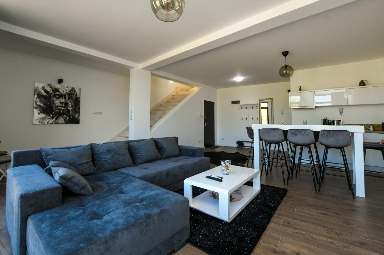 Central Apartments Kladovo Eksteriør bilde